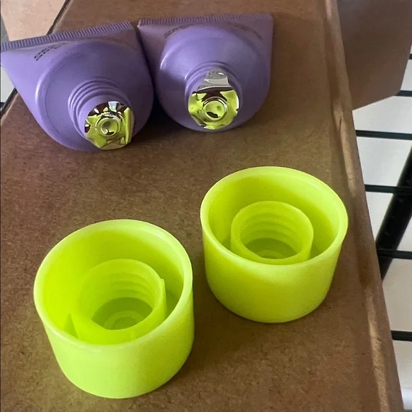 Youth Foria 
Green Tea Jelly Cleanser - Picture 2 of 2